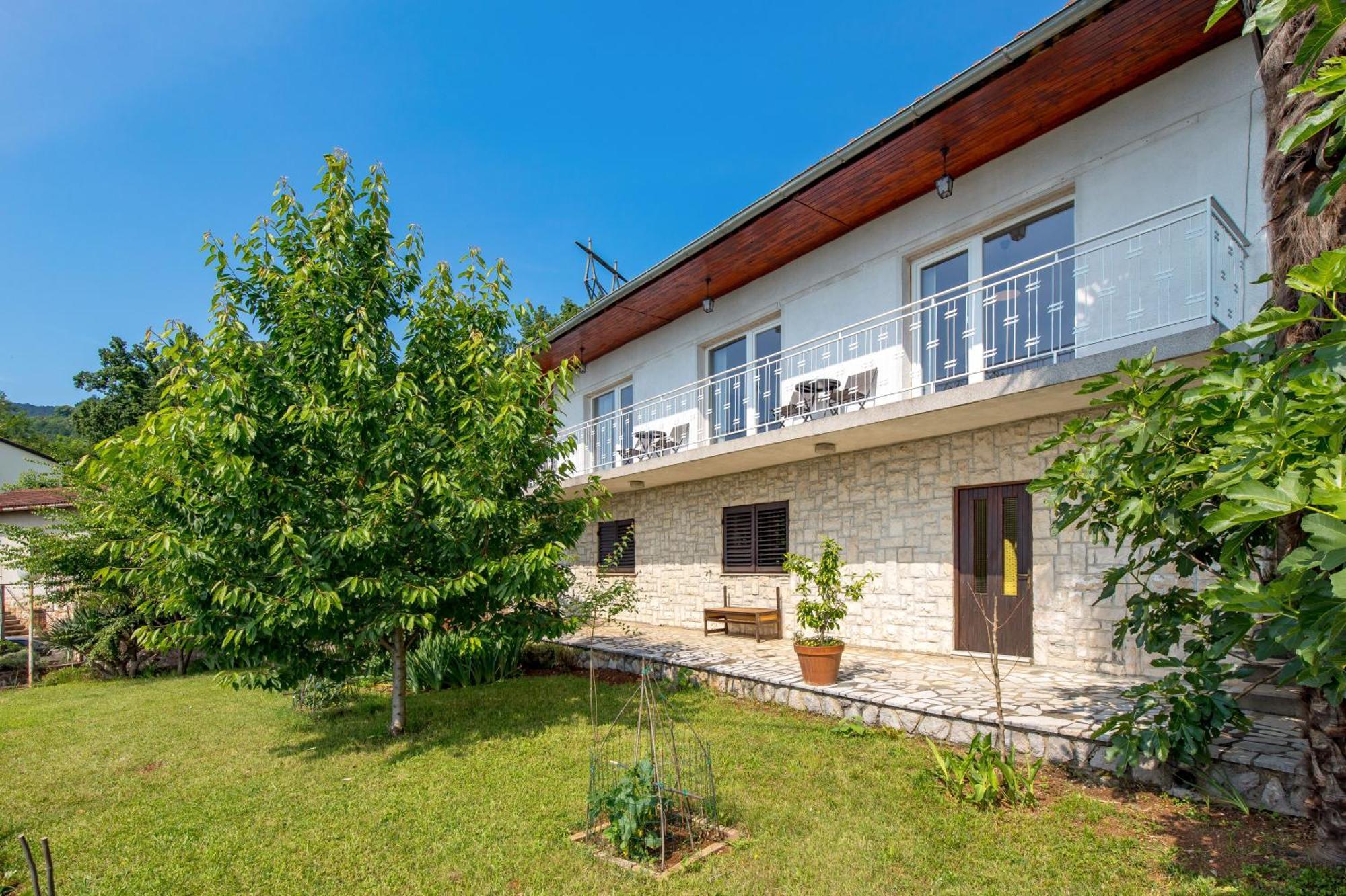 Apartment Div Lovran Buitenkant foto
